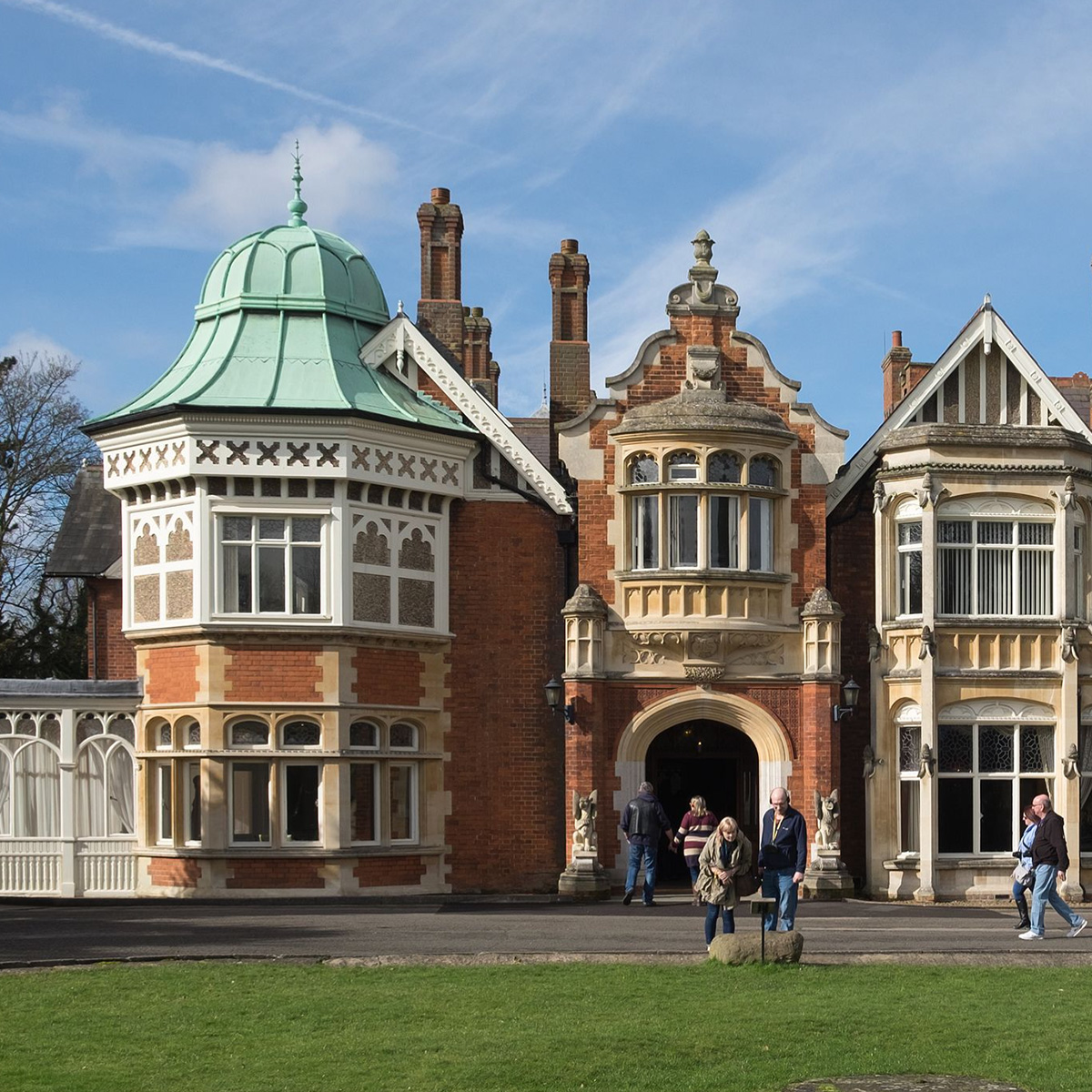 Riverside Stays Bletchley Park Blog Image 1200px Riverside Stays Bletchley Park Blog Image 1200px